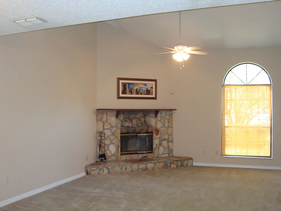 2nd image of 11378 Shovler Ct