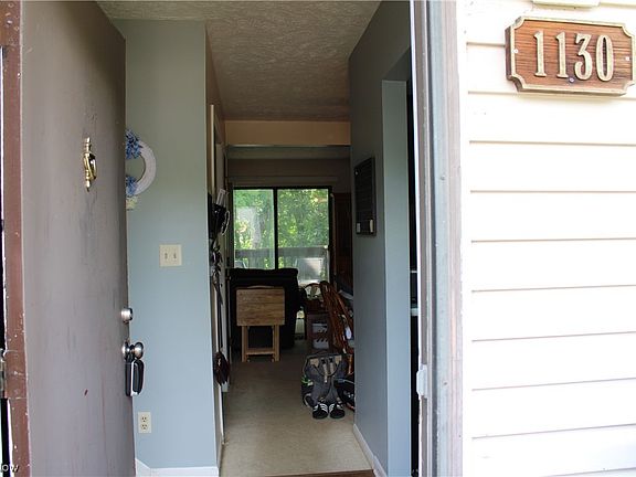 2nd image of 1130 Townsview Pl