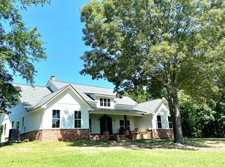 1215 Clear Springs Rd, Texarkana, TX 75501
