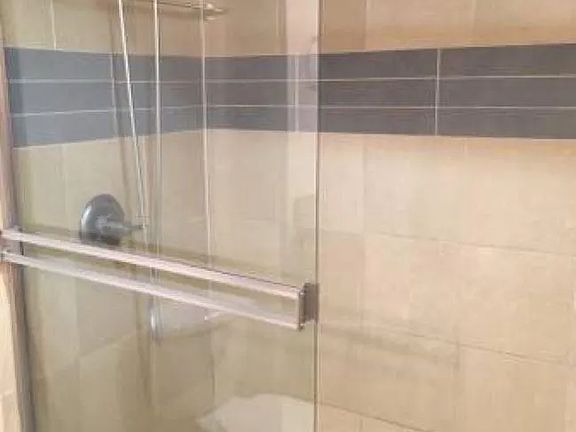 4th image of 801 National City Blvd Unit 1011