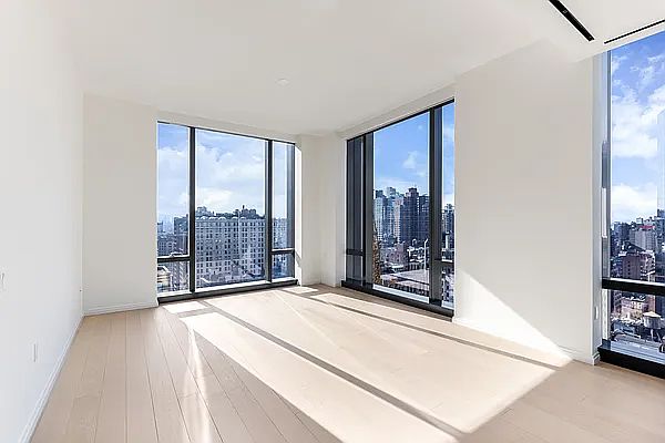 1st image of 277 5th Ave APT 26D