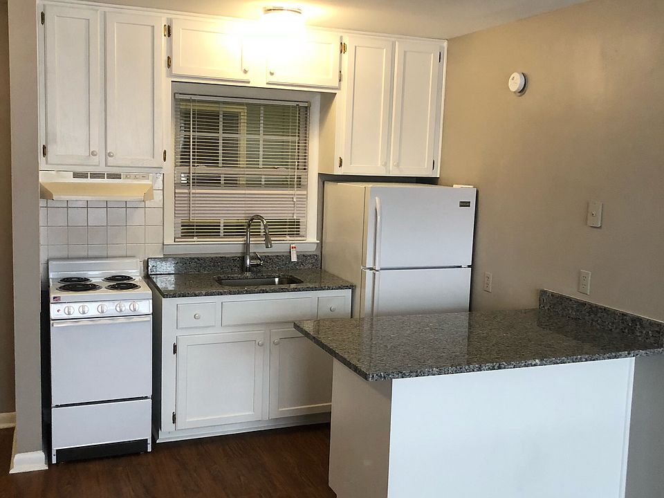 1213 Ridge Rd APT 6, Raleigh, NC 27607 | Zillow