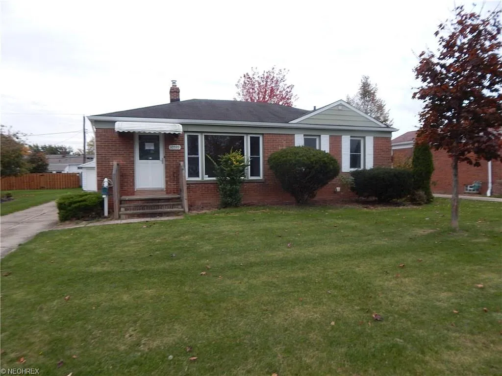 10599 Richard Dr photo 1