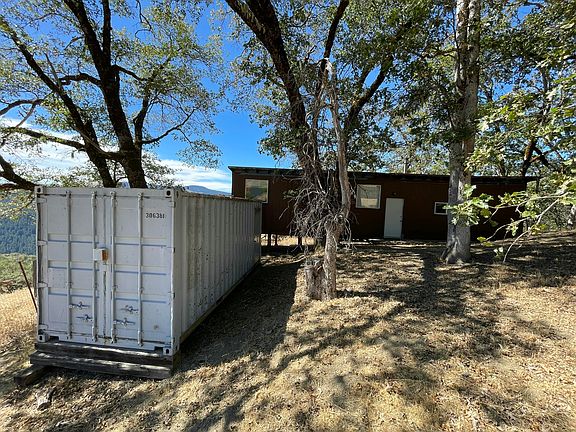3rd image of 57/ACRE S Ridge Rd