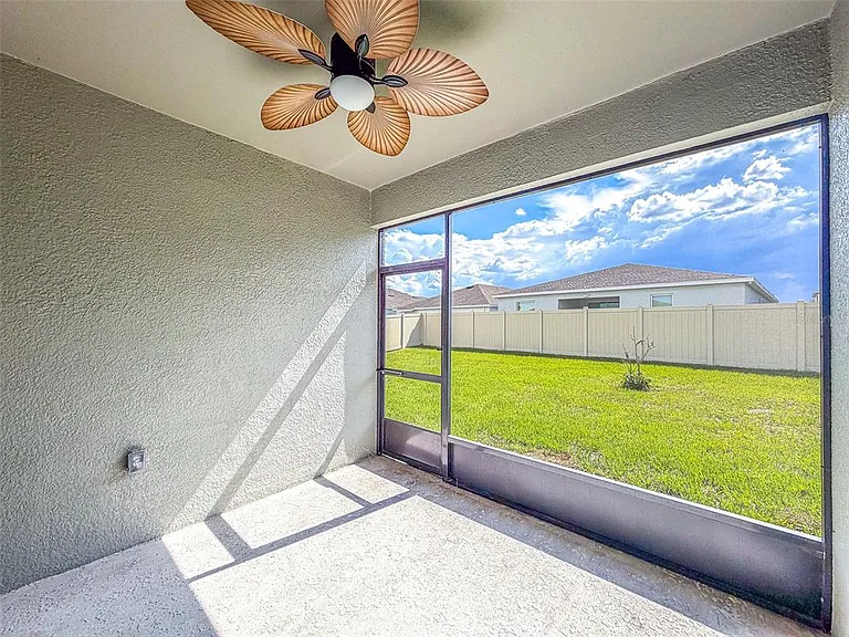 628 Reggie Rd — Photo 32