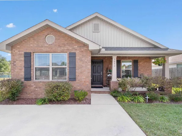 5073 Carmell Ridge Cir, Milton, FL 32570