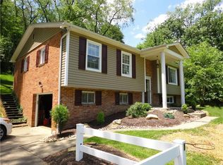 670 Fallen Timber Rd, Elizabeth, PA 15037