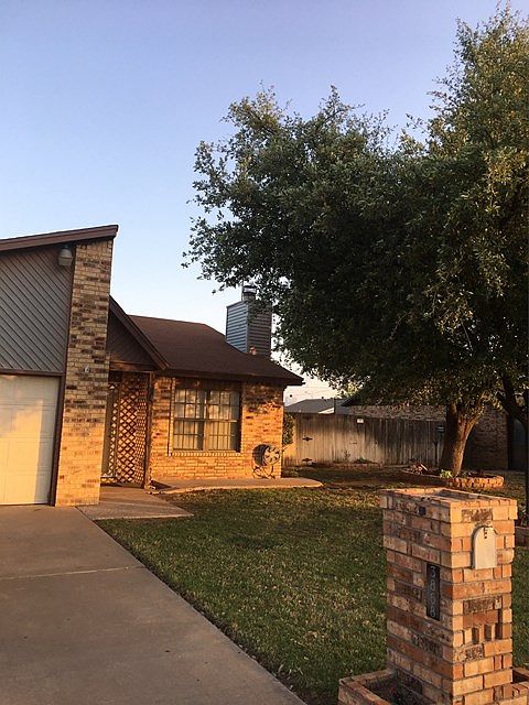 1st image of 3868 Lyndale Dr