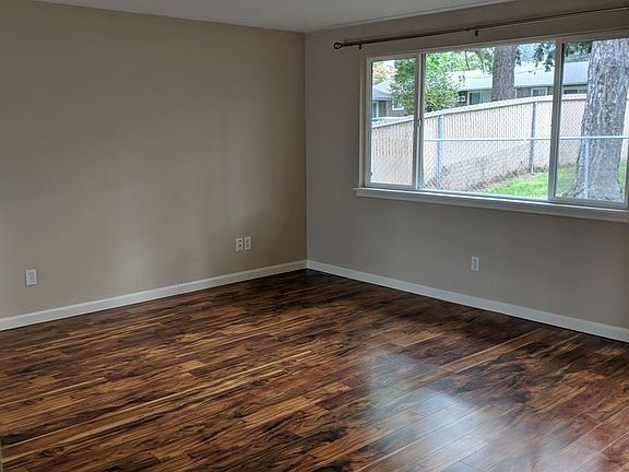 3rd image of 3510 Kauffman Ave APT F