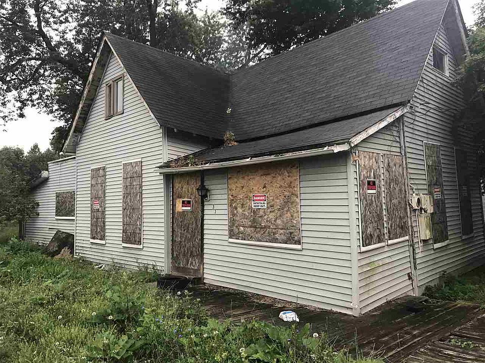 1st image of 315 W South St