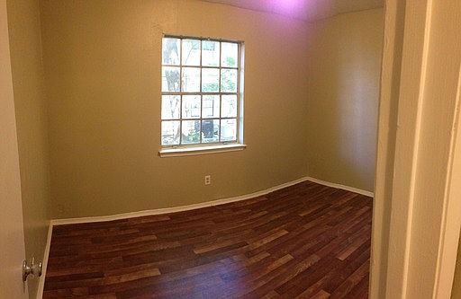 3rd image of 1500 E Beverly Dr APT 209