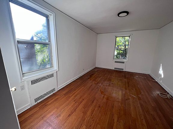 2nd image of 8344 Lefferts Blvd APT 2H