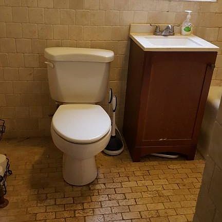 2nd image of 1711 W Belle Plaine Ave #1ABB