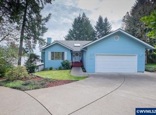 1075 NW Charlemagne Pl, Corvallis, OR 97330