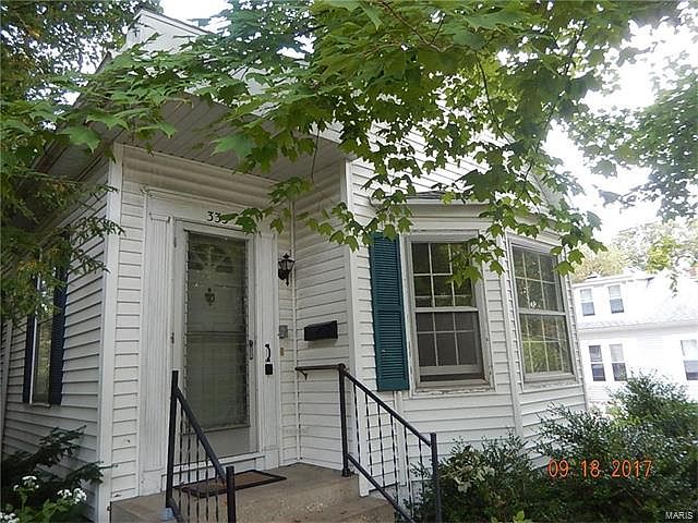 1st image of 335 E Wood St