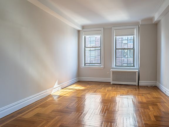 3rd image of 698 W End Ave APT 7D