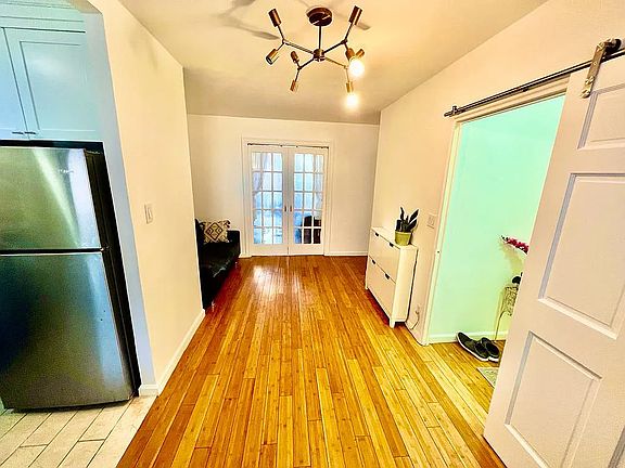 4th image of 61-35 98th St APT 10M
