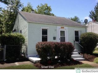 18590 Kenosha St, Harper Woods, MI