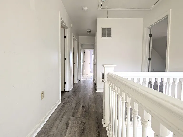 5552 Black St #2 — Photo 20