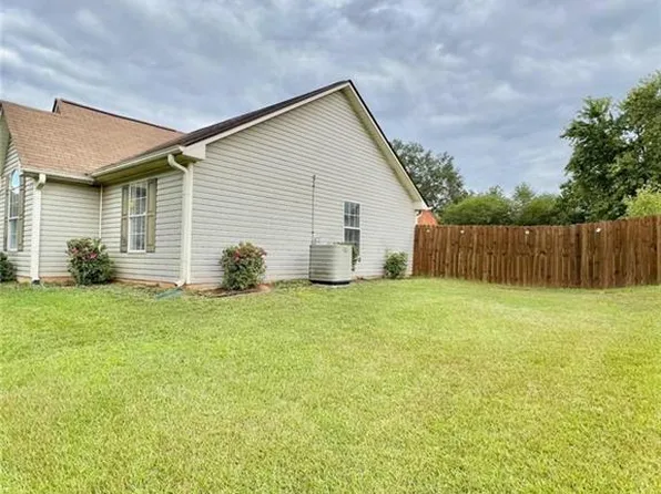 145 Thorn Brook Rd, Bethlehem, GA 30620