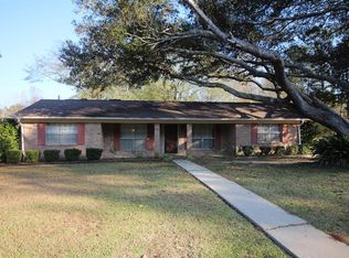 4511 Forest Dr, Laurel, MS 39440