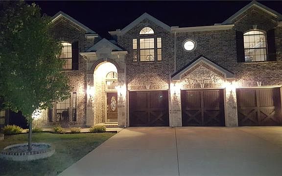 2nd image of 5816 Summerwood Dr