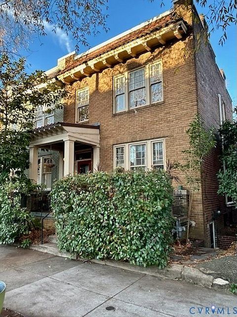 1st image of 2804 W Grace St