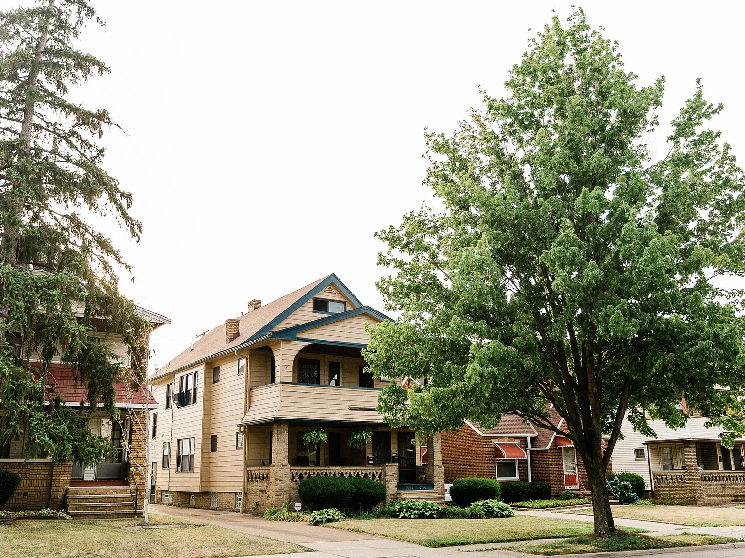 3 bed, 1750 sqft, $1,850 — Photo 1