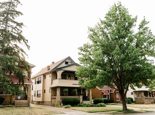 2196 Bunts Rd, Lakewood, OH 44107