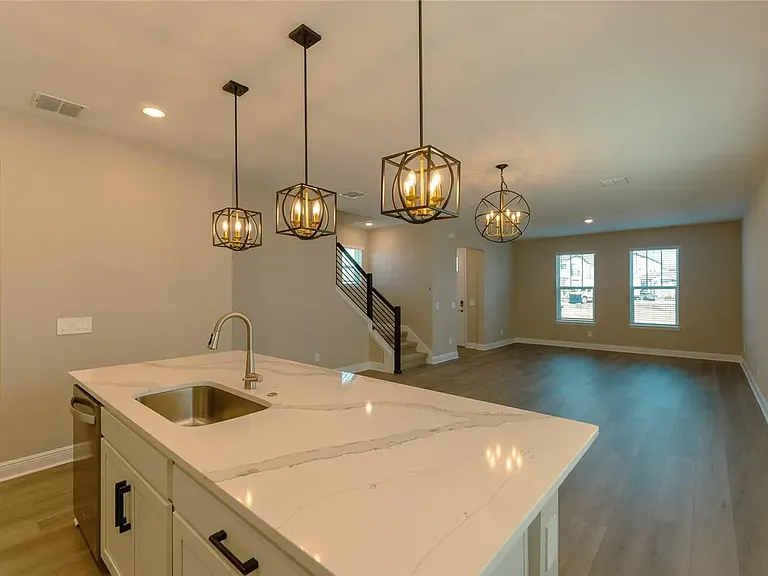 4991 Railroad Vine Aly — Photo 7