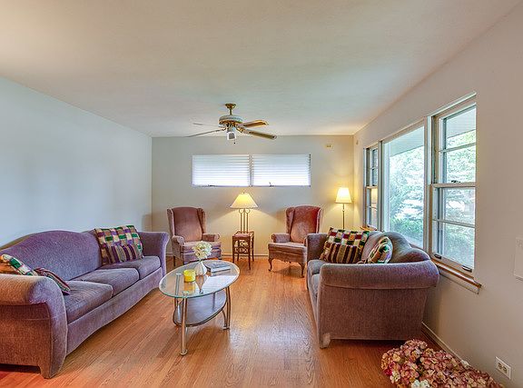 3rd image of 626 McLean Ave