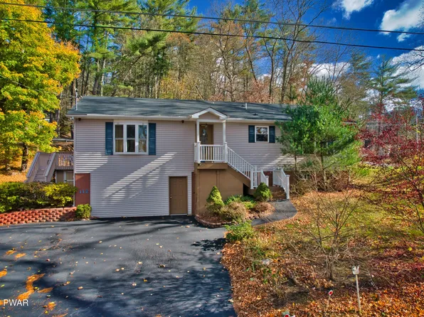 112 Pine Acres Ln, Milford, PA 18337