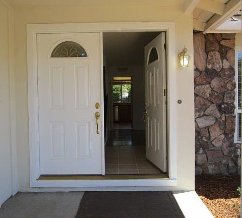 4th image of 5766 Cohasset Way
