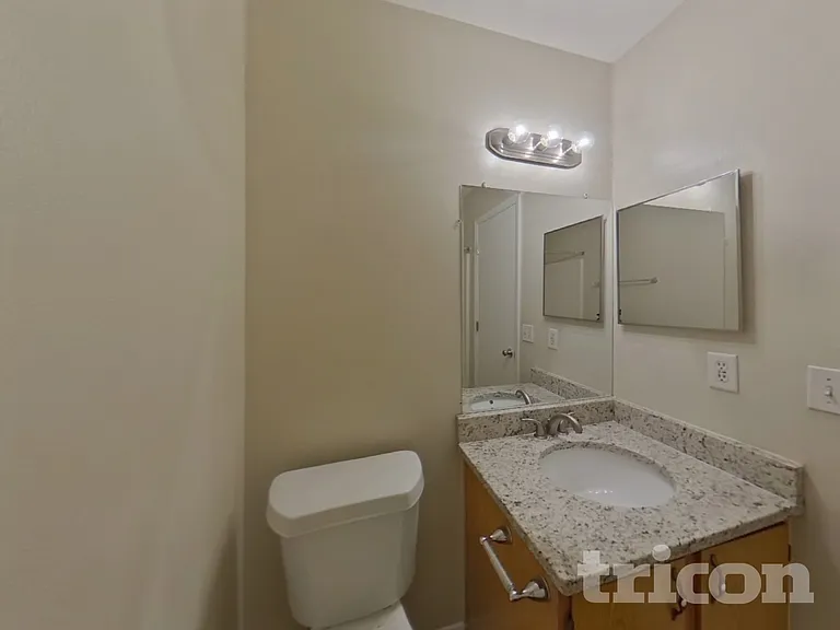 1268 Maximilian St — Photo 16