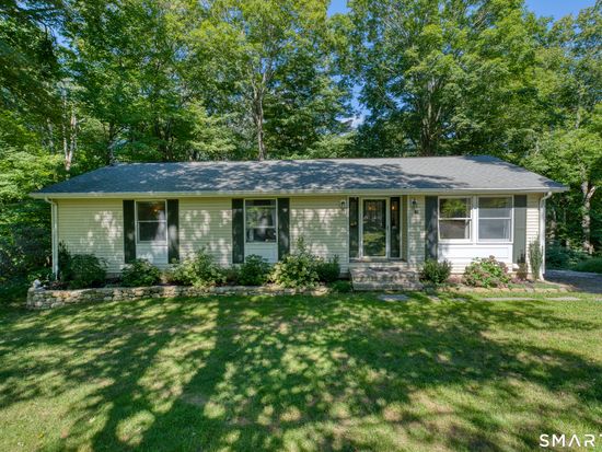 79 Pokorny Road, Higganum, CT 06441