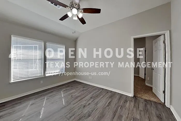 2209 Laura Elizabeth Trl — Photo 6