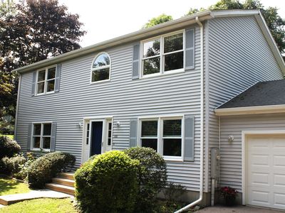 100 Asher Avenue, Pawcatuck, CT, 06379