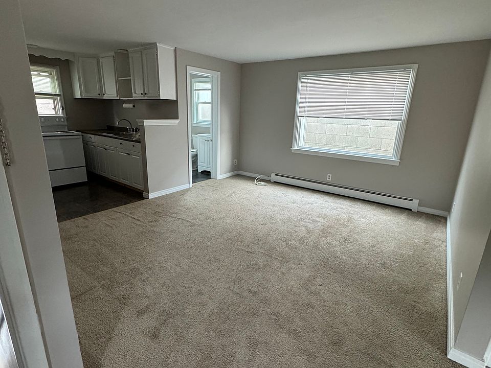 1st image of 3349 Delaware Ave #1