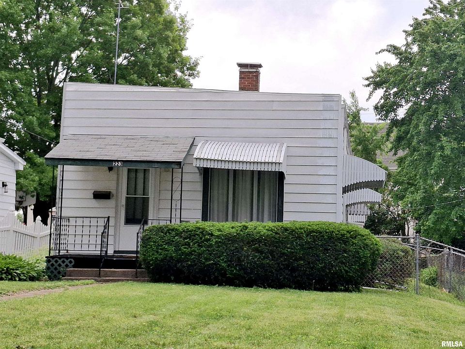 1st image of 223 S 1st Ave