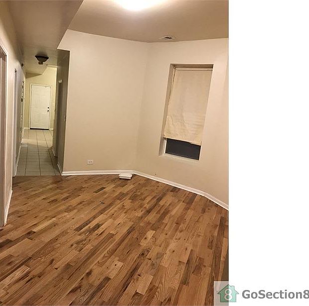 2nd image of 1549 S Saint Louis Ave #1