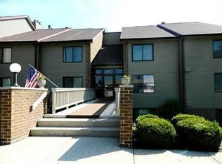 106 Knoll Ct APT F, Noblesville, IN 46062