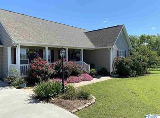 629 Arlington Rd, Arab, AL 35016