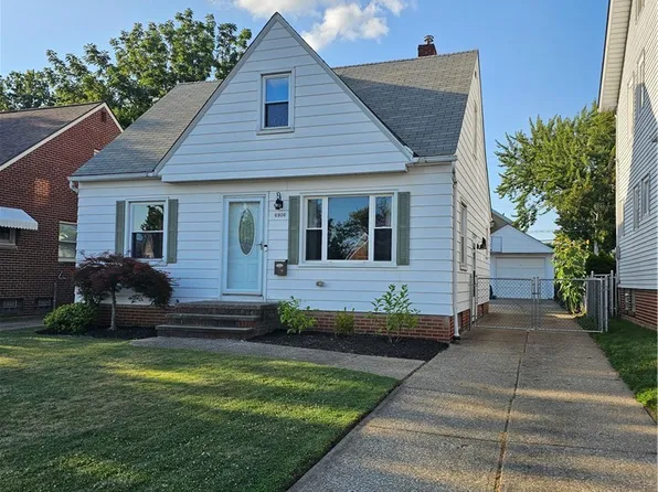 6906 Belmere Dr, Parma, OH 44129