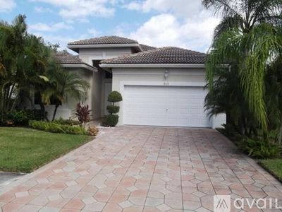 8615 San Andros, West Palm Beach, FL, 33411