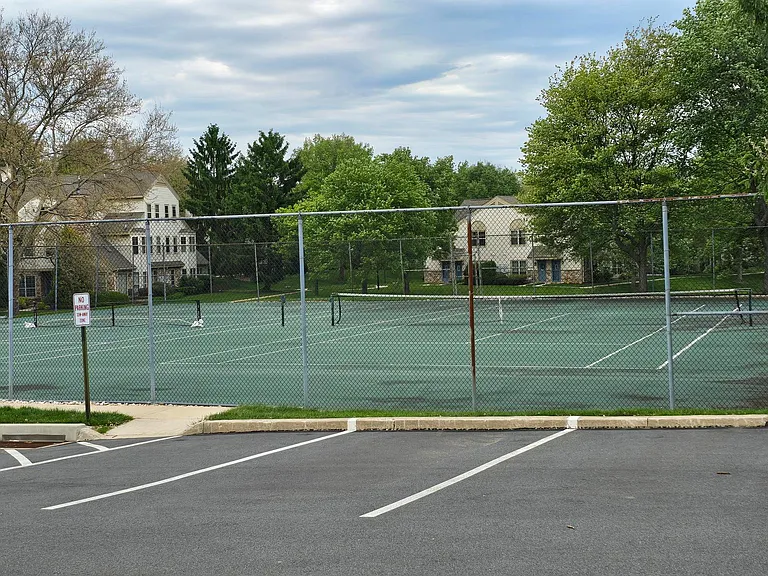 208 Foxmeadow Dr #208 — Photo 23