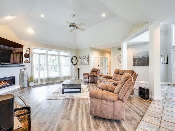 4th image of 6371 Fennec Pointe Cir
