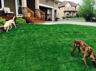 1965 Oak Ridge Cir, Shakopee, MN 55379