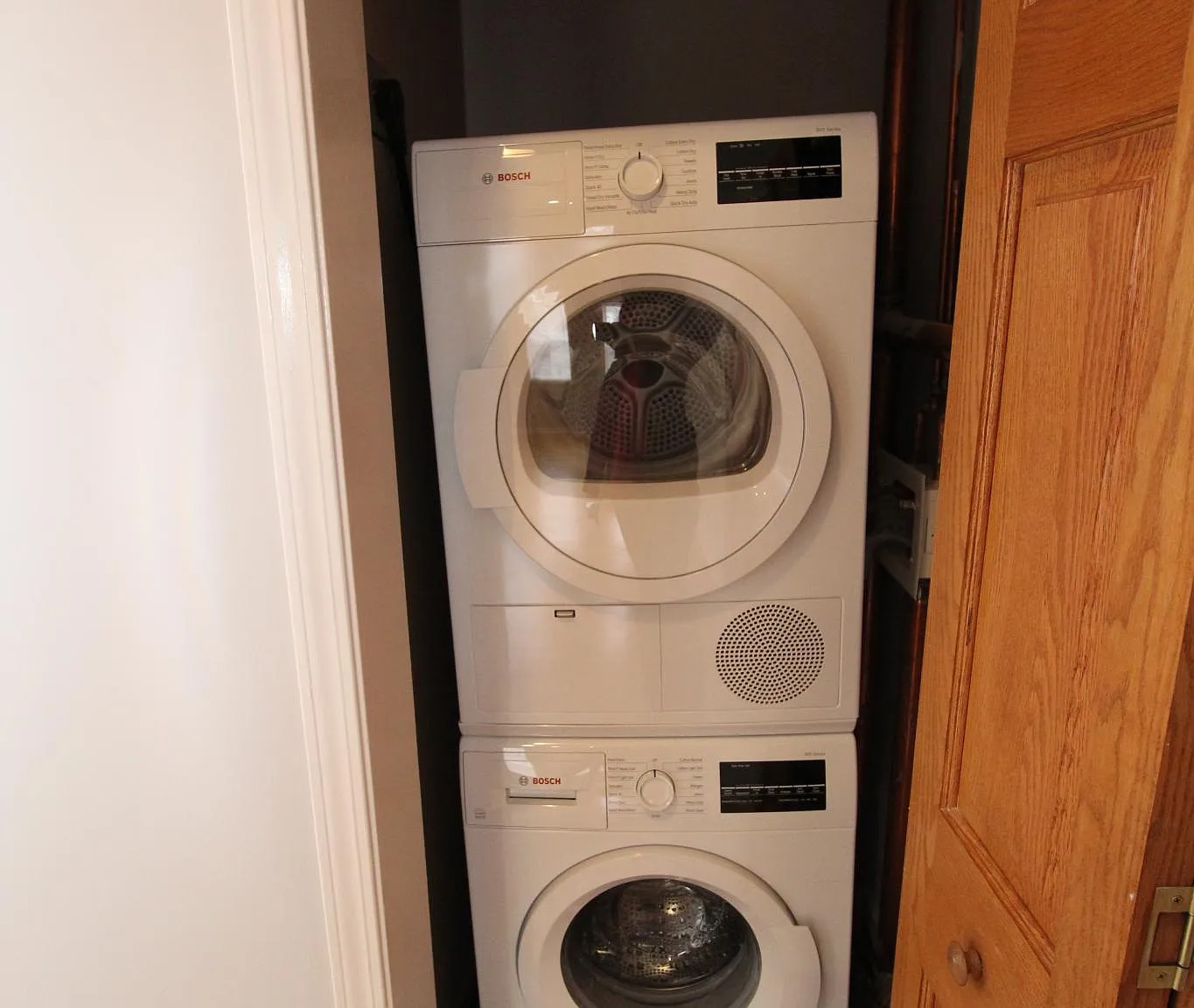 2 bed, 900 sqft, $3,500 — Photo 4
