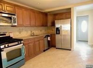 273 Essex St, Hackensack, NJ 07601
