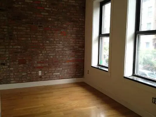 Rented by Centennial Properties NY | media 30